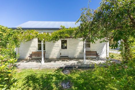 Photo of property in 16 Caernarvon Street, Arrowtown, 9302