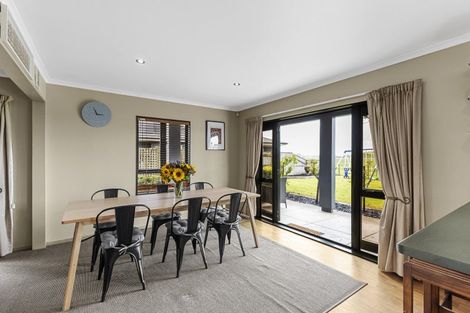 Photo of property in 9 Virginia Grove, Milson, Palmerston North, 4414