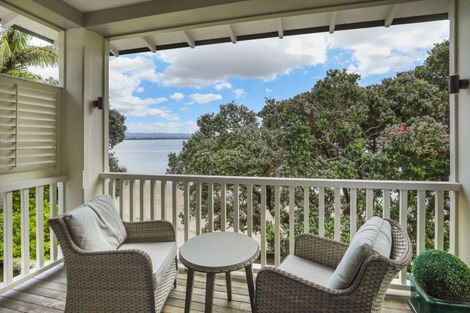 Photo of property in 16 Joan Street, Point Chevalier, Auckland, 1022