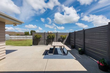 Photo of property in 98 Mount Taylor Drive, Feilding, 4775