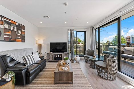 Photo of property in 103/2 Rauroa Lane, Hobsonville, Auckland, 0616