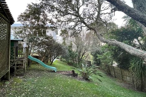 Photo of property in 9 Gull Lane, Mairangi Bay, Auckland, 0630