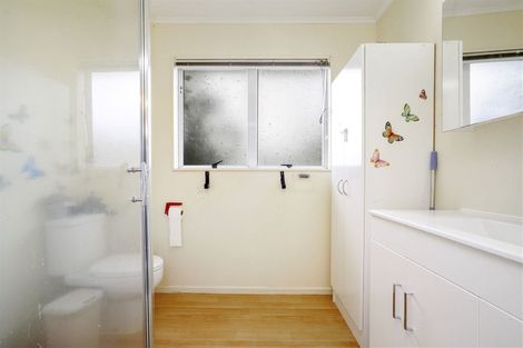 Photo of property in 8 Robert Grigg Place, Hamilton East, Hamilton, 3216