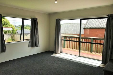 Photo of property in 278 Triangle Road, Massey, Auckland, 0614