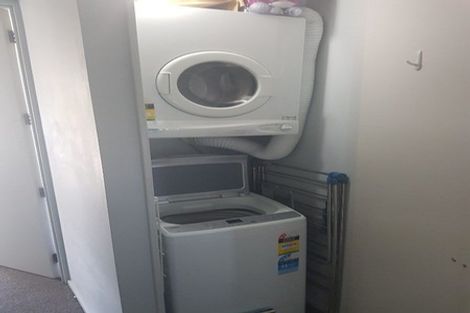 Photo of property in Vespa Apartments, 505/20 Hanson Street, Mount Cook, Wellington, 6021