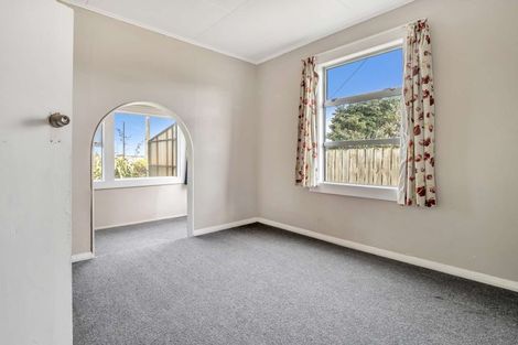 Photo of property in 3 Wharf Street, Castlecliff, Whanganui, 4501