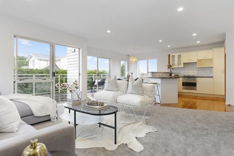 Photo of property in 138a Hinemoa Street, Birkenhead, Auckland, 0626