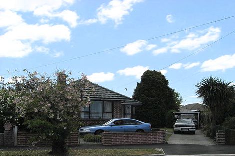 Photo of property in 8 Dalton Place, Burnside, Christchurch, 8053