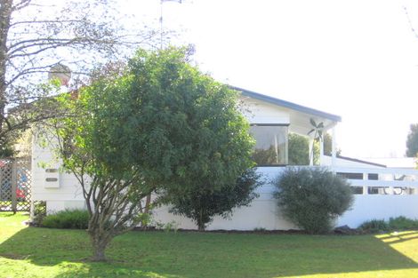 Photo of property in 11 Tupelo Street, Pukete, Hamilton, 3200