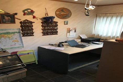 Photo of property in 3/2 Dallinghoe Crescent, Milford, Auckland, 0620