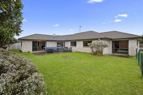 Photo of property in 39 Putaka Place, Papamoa Beach, Papamoa, 3118