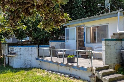 Photo of property in 1598 Cape Palliser Road, Cape Palliser, Featherston, 5772