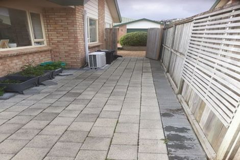 Photo of property in Miramar Villas, 12/6 Brussels Street, Miramar, Wellington, 6022