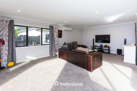 Photo of property in 10 Kerrigan Crescent, Wallaceville, Upper Hutt, 5018