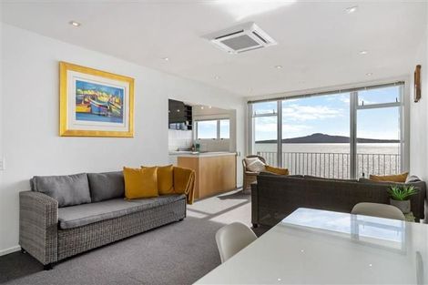 Photo of property in 4/183 Tamaki Drive, Kohimarama, Auckland, 1071