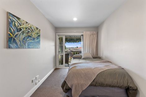 Photo of property in 24 Leneford Drive, East Tamaki, Auckland, 2013