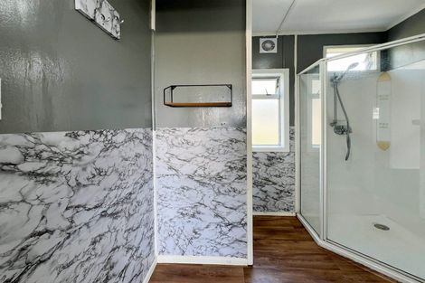 Photo of property in 21 Brightside Road, Stanmore Bay, Whangaparaoa, 0932