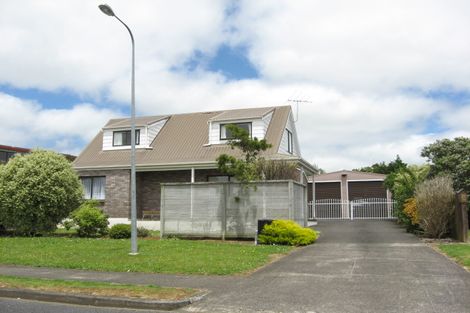 Photo of property in 9 Puriri Road, Pukekohe, 2120