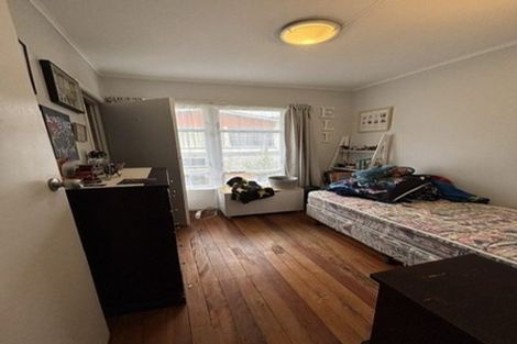 Photo of property in 56 Harbour View Road, Harbour View, Lower Hutt, 5010