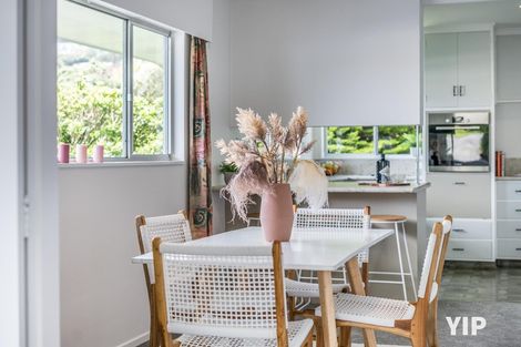 Photo of property in 39 Hindmarsh Street, Johnsonville, Wellington, 6037