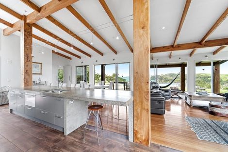 Photo of property in 923 Takatu Road, Tawharanui Peninsula, Warkworth, 0986
