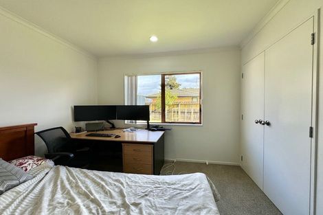 Photo of property in 8 Ettrick Lane, Papakura, 2110