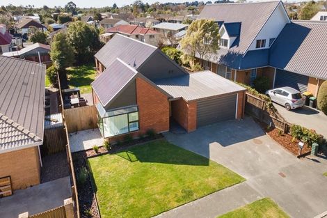 Photo of property in 18 Briarmont Street, Avondale, Christchurch, 8061