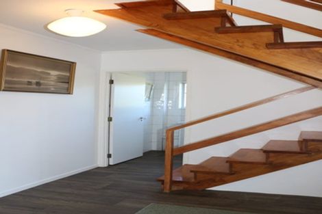 Photo of property in 20 Hardy Place, Cooks Beach, Whitianga, 3591