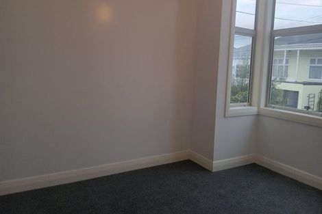 Photo of property in 12 Caroline Street, Mount Victoria, Wellington, 6011