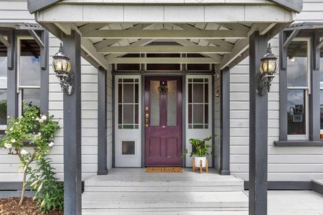 Photo of property in 1 Tamar Street, Rongotea, 4476