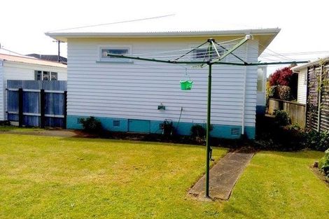 Photo of property in 7 Margaret Place, Merrilands, New Plymouth, 4312