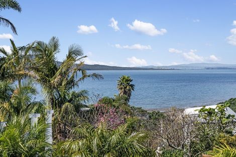 Photo of property in 2/16 Marama Street, Castor Bay, Auckland, 0620