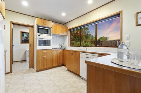 Photo of property in 85 Kennedy Avenue, Forrest Hill, Auckland, 0620