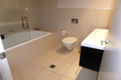 Photo of property in Gb/2 Bassett Road, Remuera, Auckland, 1050