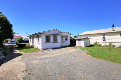 Photo of property in 30 Gordon Street, Dannevirke, 4930
