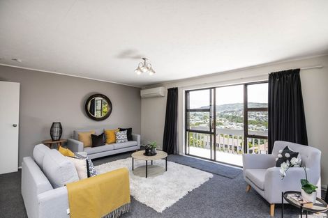 Photo of property in 16 Dominica Crescent, Grenada Village, Wellington, 6037