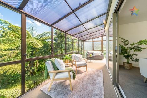 Photo of property in 30 Stanhope Grove, Korokoro, Lower Hutt, 5012