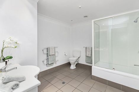 Photo of property in Vicino Apartments, 17/33 Taranaki Street, Te Aro, Wellington, 6011