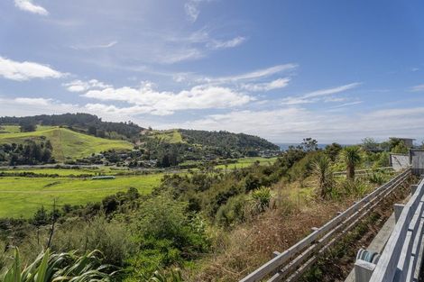 Photo of property in 26 Azimuth Road, Tairua, 3508