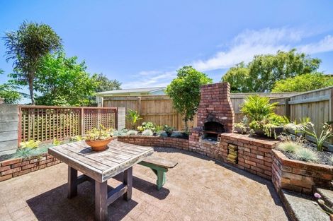 Photo of property in 288e Mangorei Road, Merrilands, New Plymouth, 4312