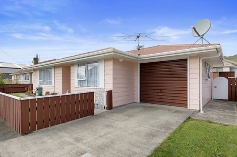 Photo of property in 50a Fisk Street, Naenae, Lower Hutt, 5011