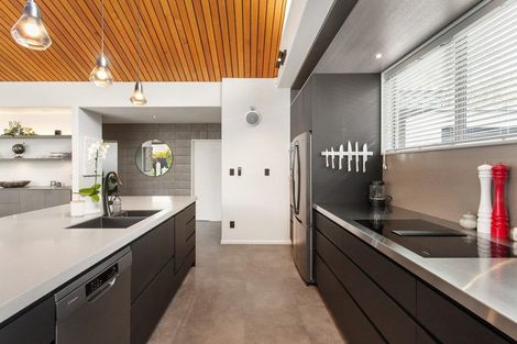 Photo of property in 26 Riverwood Boulevard, Redwood, Christchurch, 8051