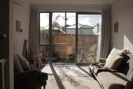 Photo of property in 7/24 Princess Terrace, Newtown, Wellington, 6021