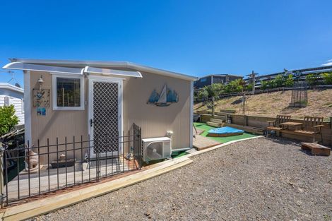 Photo of property in 20 Tasman Road, Otaki Beach, Otaki, 5512