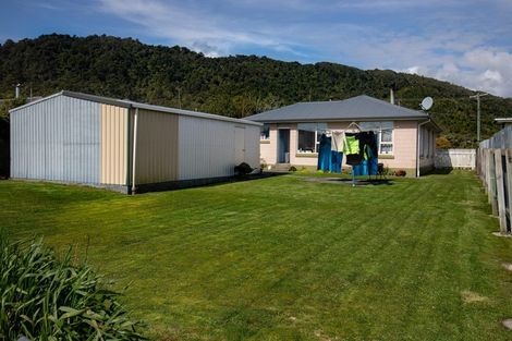 Photo of property in 54 Richmond Street, Cobden, Greymouth, 7802