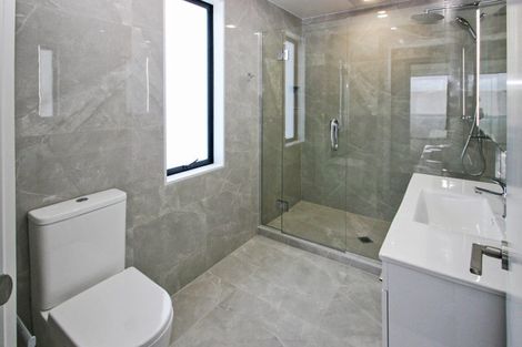 Photo of property in 1 Moki Place, Long Bay, Auckland, 0630