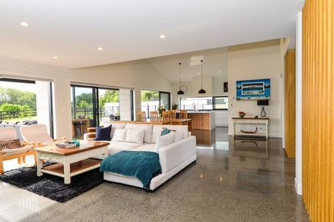 Photo of property in 8d East Ridge Grove, Newstead, Hamilton, 3286