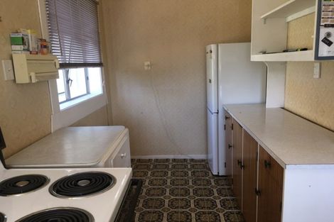 Photo of property in 96 Domett Street, Waitara, 4320