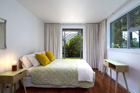 Photo of property in 1160a Abel Tasman Drive, Ligar Bay, Takaka, 7183