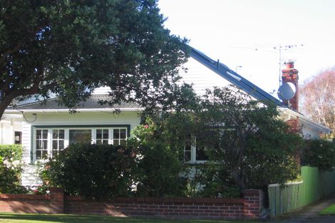 Photo of property in 37 Tui Street, Alicetown, Lower Hutt, 5010